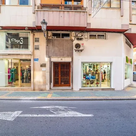 Authentic Alicante: Central Flat Near The Beach דירה אליקאנטה
