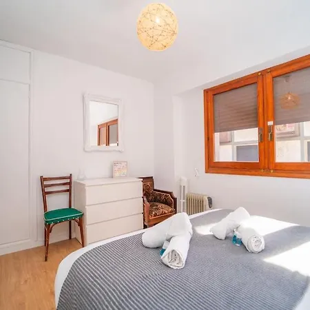 Authentic Alicante: Central Flat Near The Beach אליקאנטה