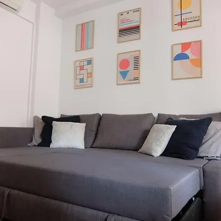 Authentic Alicante: Central Flat Near The Beach *
